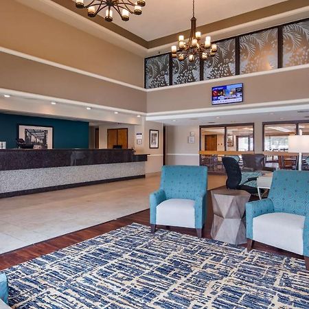 Best Western East Towne Suites Madison Bagian luar foto