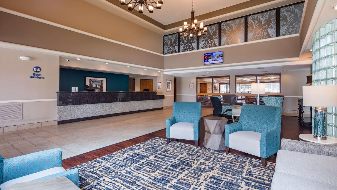 Best Western East Towne Suites Madison Bagian luar foto